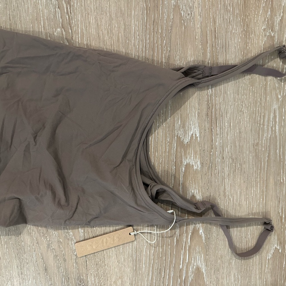 SKIMS shapewear dress - Picture 2 of 3